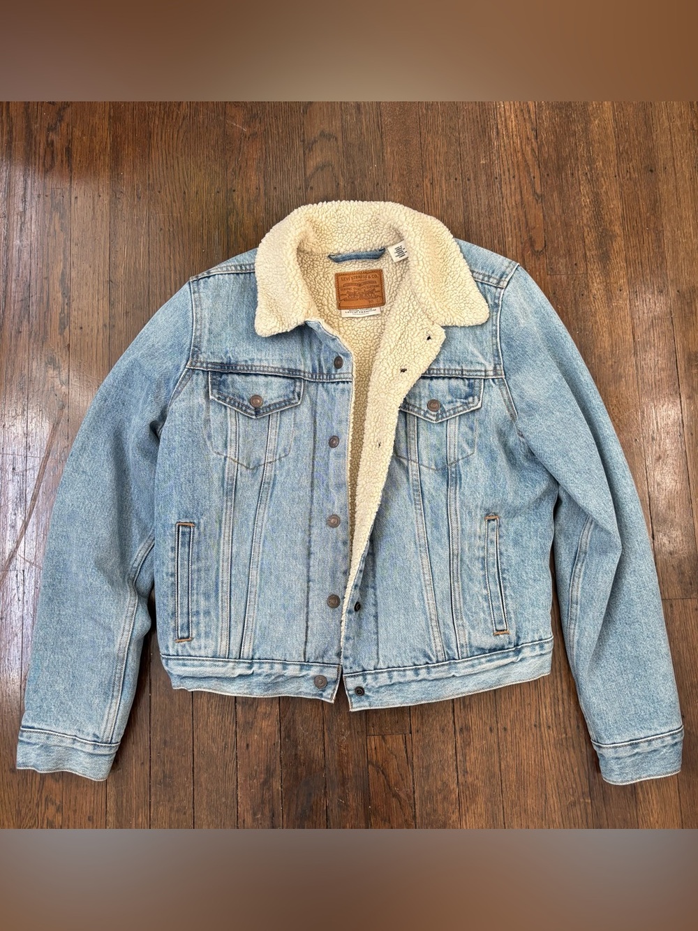Levi’s Ex-Boyfriend Sherpa Trucker Denim Jacket Light Wash Women’s Small